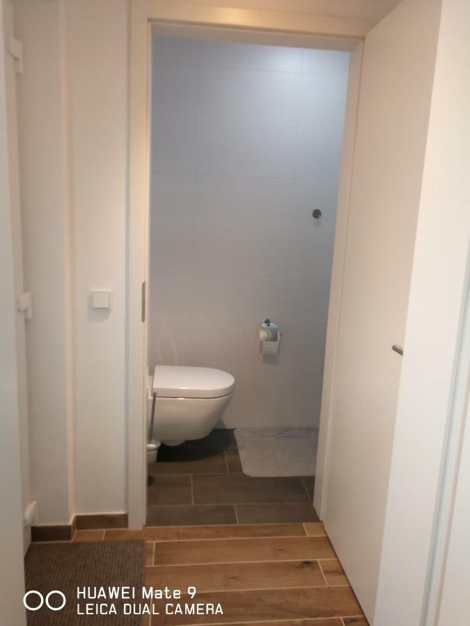 21A Comfortable Studio Taufkirchen  Bagian luar foto